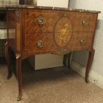 790 8242 CHEST OF DRAWERS